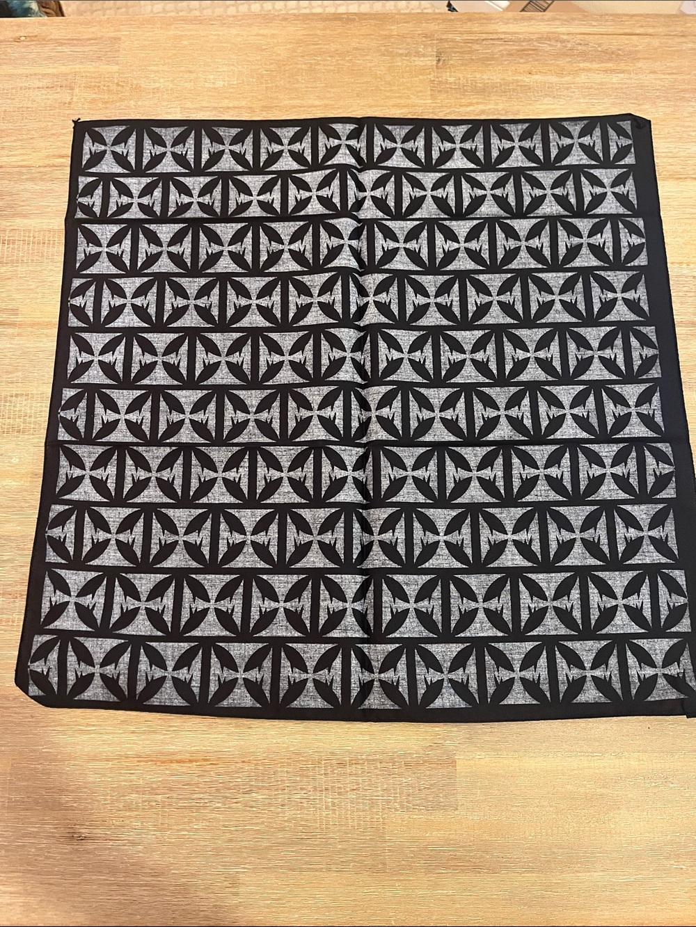 Metal Mulisha Handkerchief - Picture 4 of 6